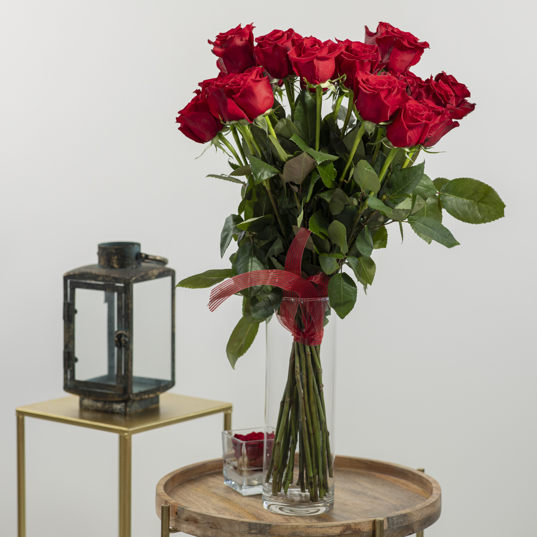 Mazzo di rose rosse Fioreria Pinciroli consegna a domicilio